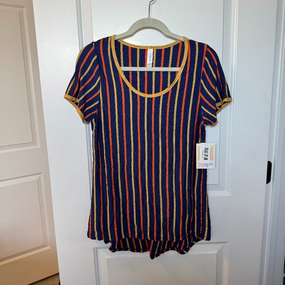 NWT LuLaRoe Classic T Striped Size S - Picture 1 of 4